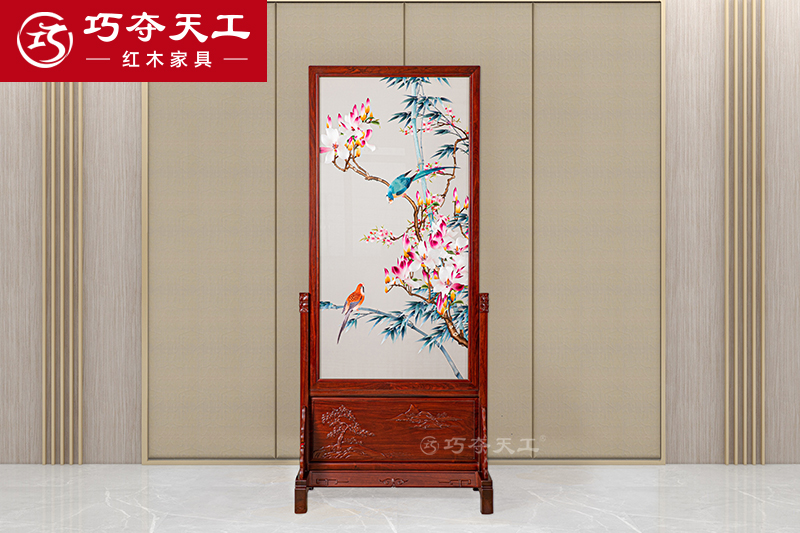 蘇繡屏風(fēng)（花鳥(niǎo)）